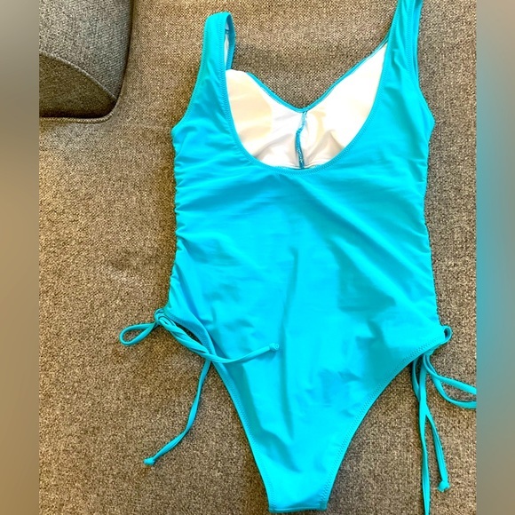 Beachsissi Twistfront side drawstring one piece‎ aqua swimsuit NWOT - Picture 4 of 8